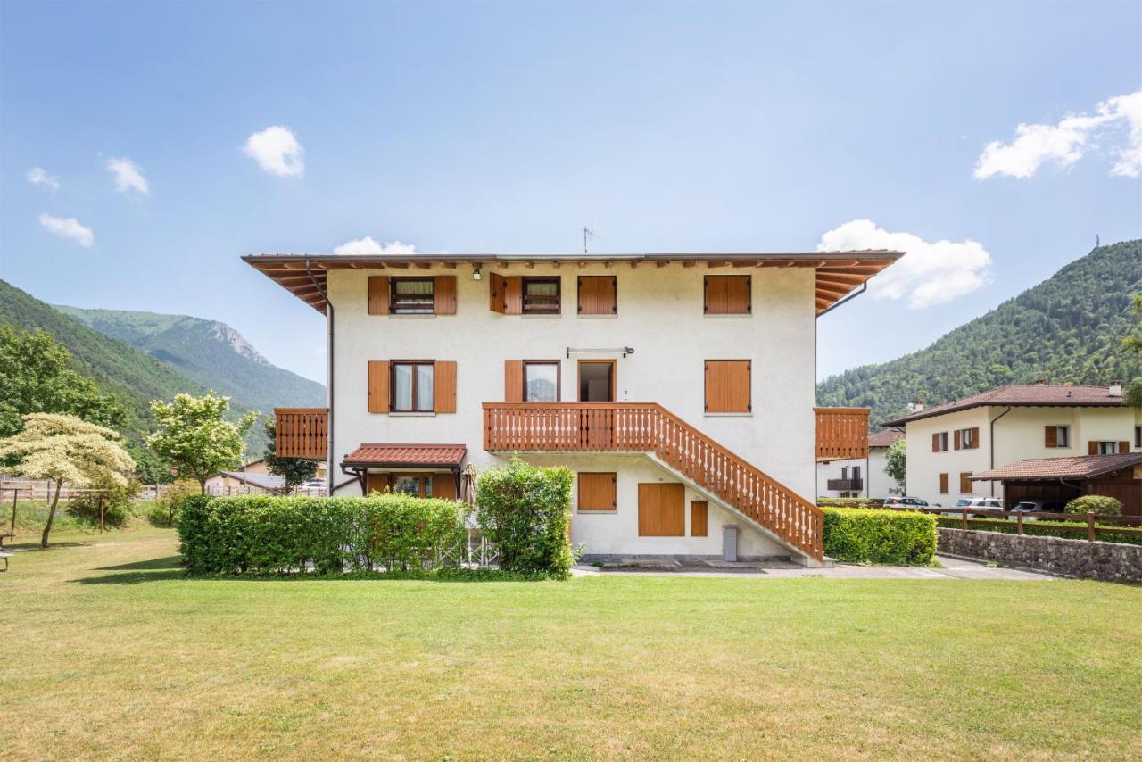 Casa Lucia Pieve Di Ledro Exterior foto