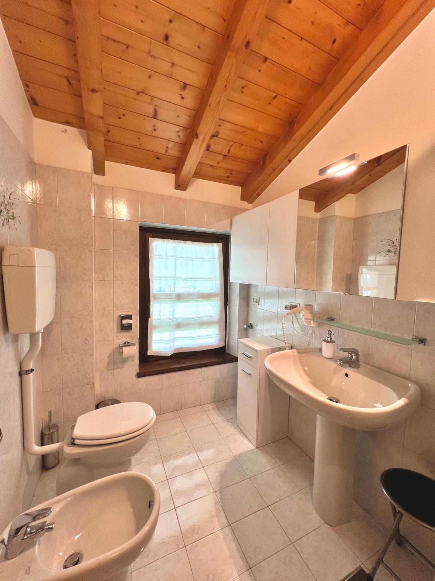 Casa Lucia Pieve Di Ledro Exterior foto